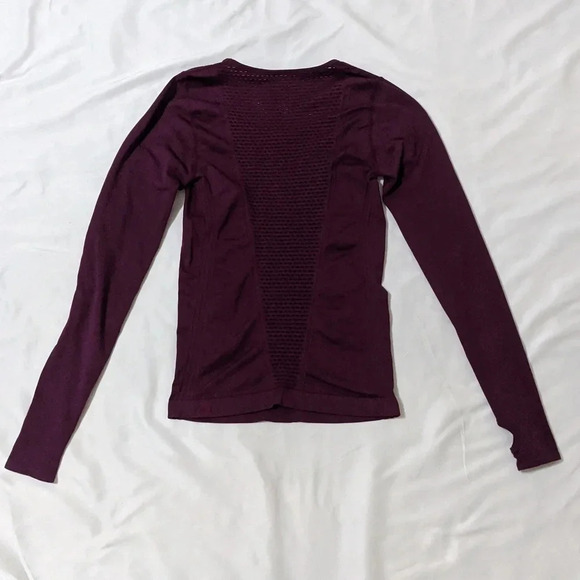 Fabletics Arta Seamless Long Sleeve Top, Port Wine Size S - Picture 3 of 15